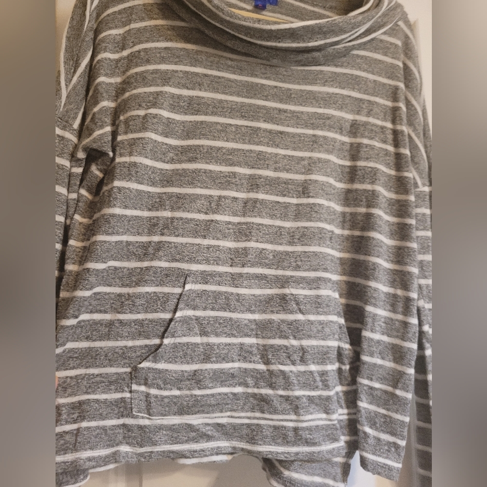 cowl Neck striped top women's xl